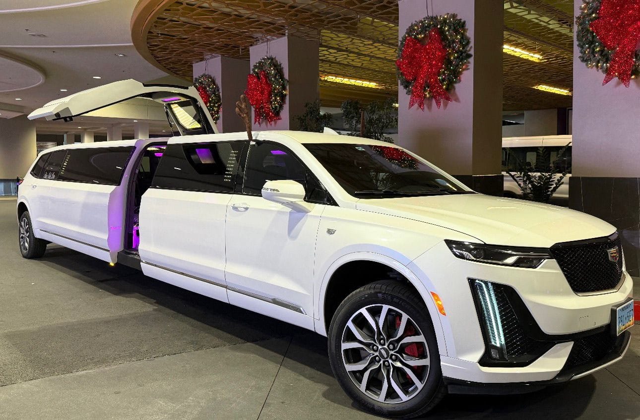 The Monarch - Stretch Limo in Las Vegas
